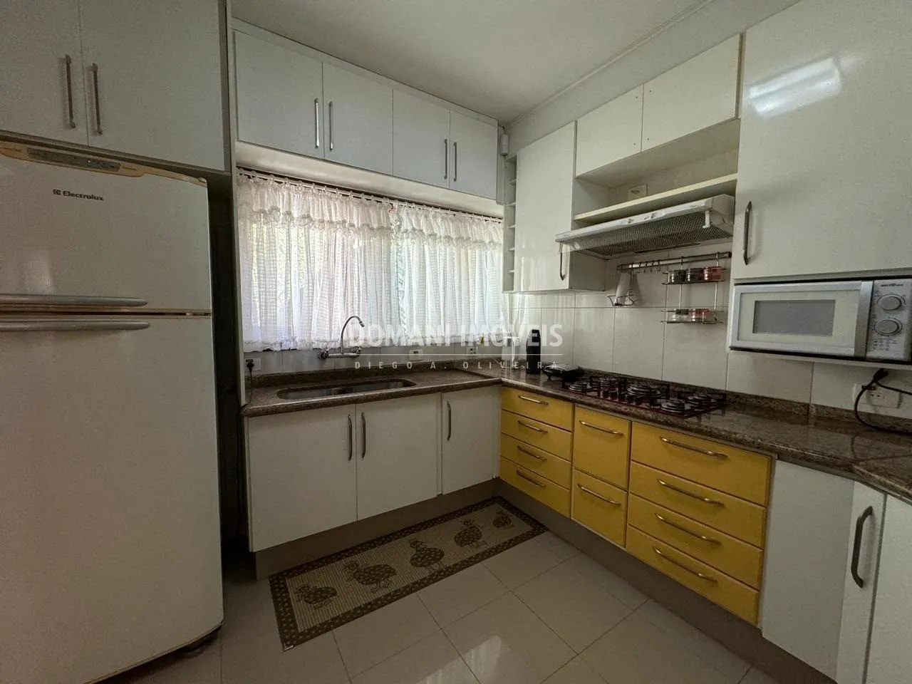 Casa à venda de 1.120 m² em Campos do Jordão, SP, Brasil