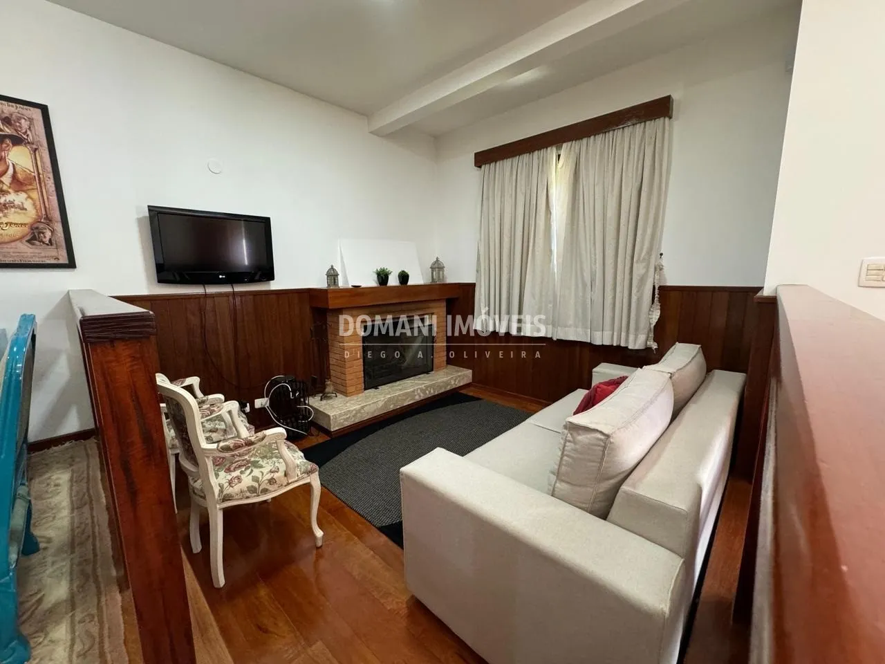 Casa à venda de 1.120 m² em Campos do Jordão, SP, Brasil