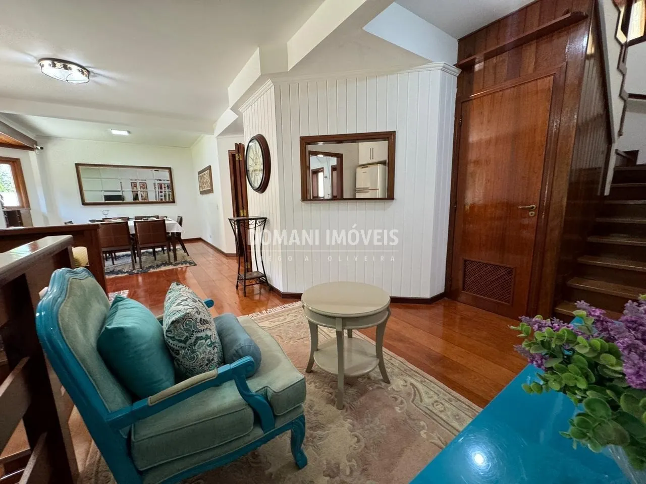 Casa à venda de 1.120 m² em Campos do Jordão, SP, Brasil