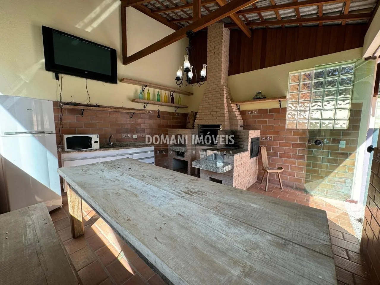 Casa à venda de 1.120 m² em Campos do Jordão, SP, Brasil