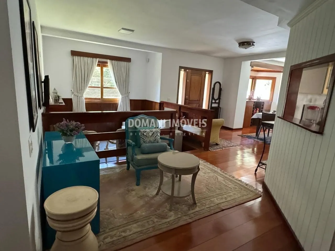 Casa à venda de 1.120 m² em Campos do Jordão, SP, Brasil