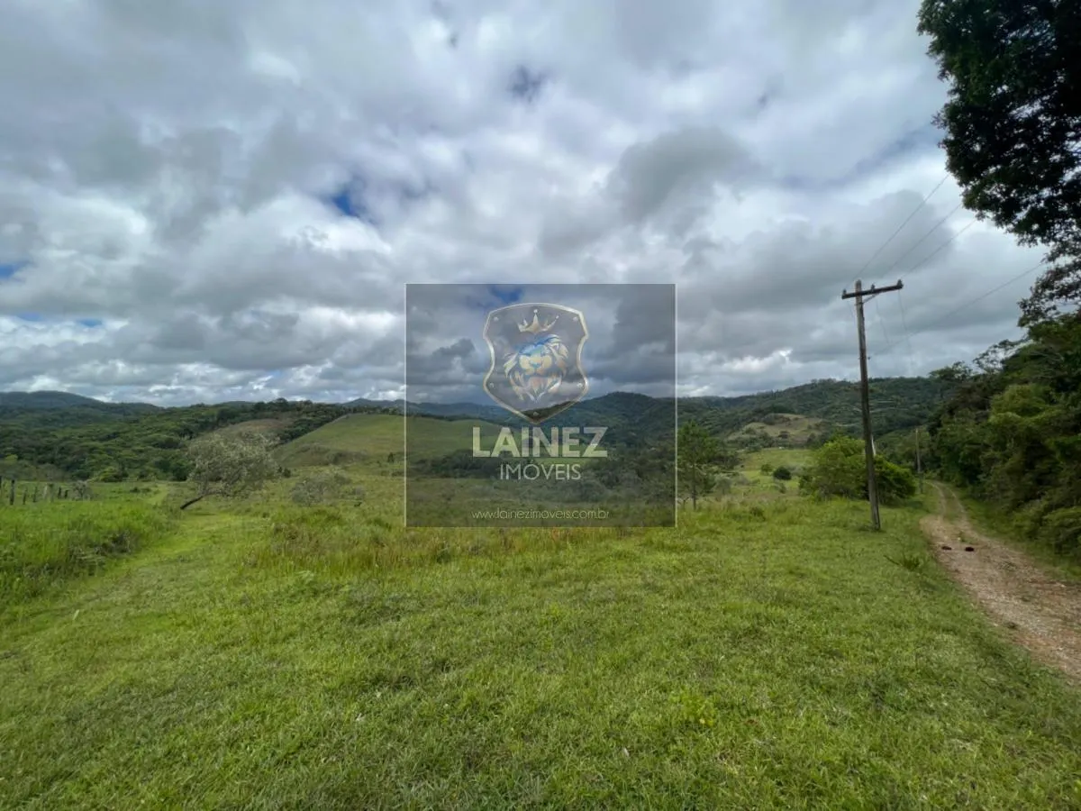 Fazenda à venda de 403 ha em Juquitiba, SP, Brasil