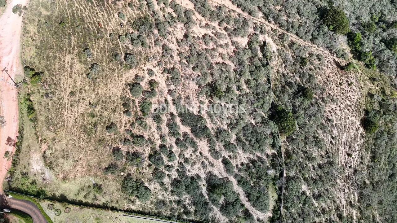 Plot for sale of 1 acres in Campos do Jordão, SP, Brazil