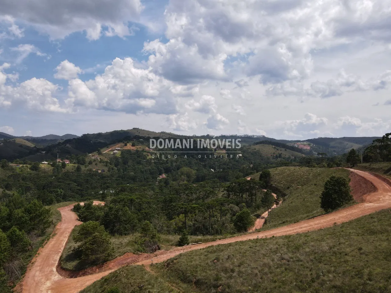 Plot for sale of 1,100 m² in Campos do Jordão, SP, Brazil