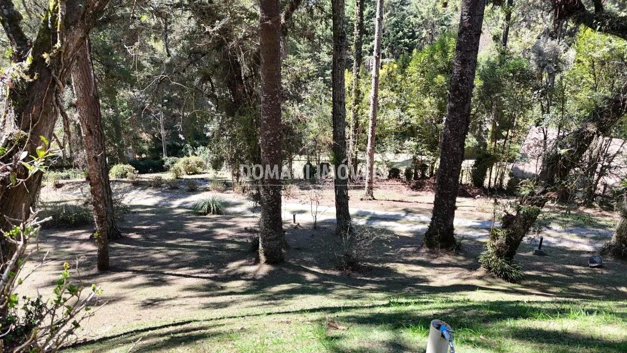 Casa à venda de 2.870 m² em Campos do Jordão, SP, Brasil