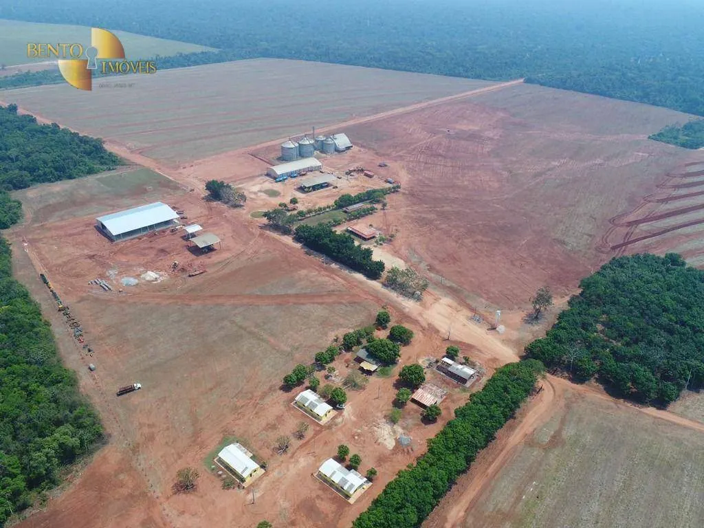 Fazenda à venda de 7.400 ha em São José do Rio Claro, MT, Brasil