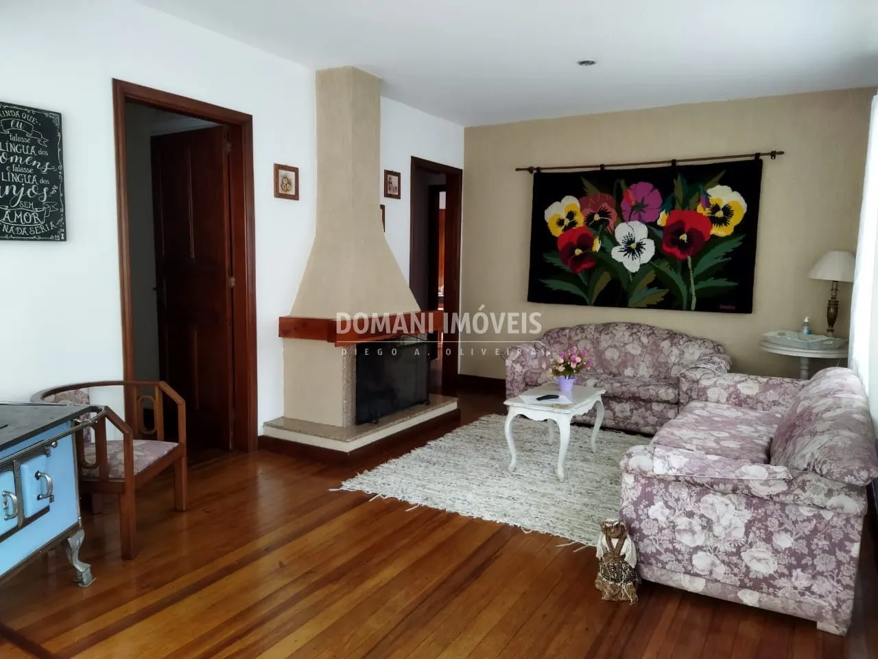Casa à venda de 670 m² em Campos do Jordão, SP, Brasil