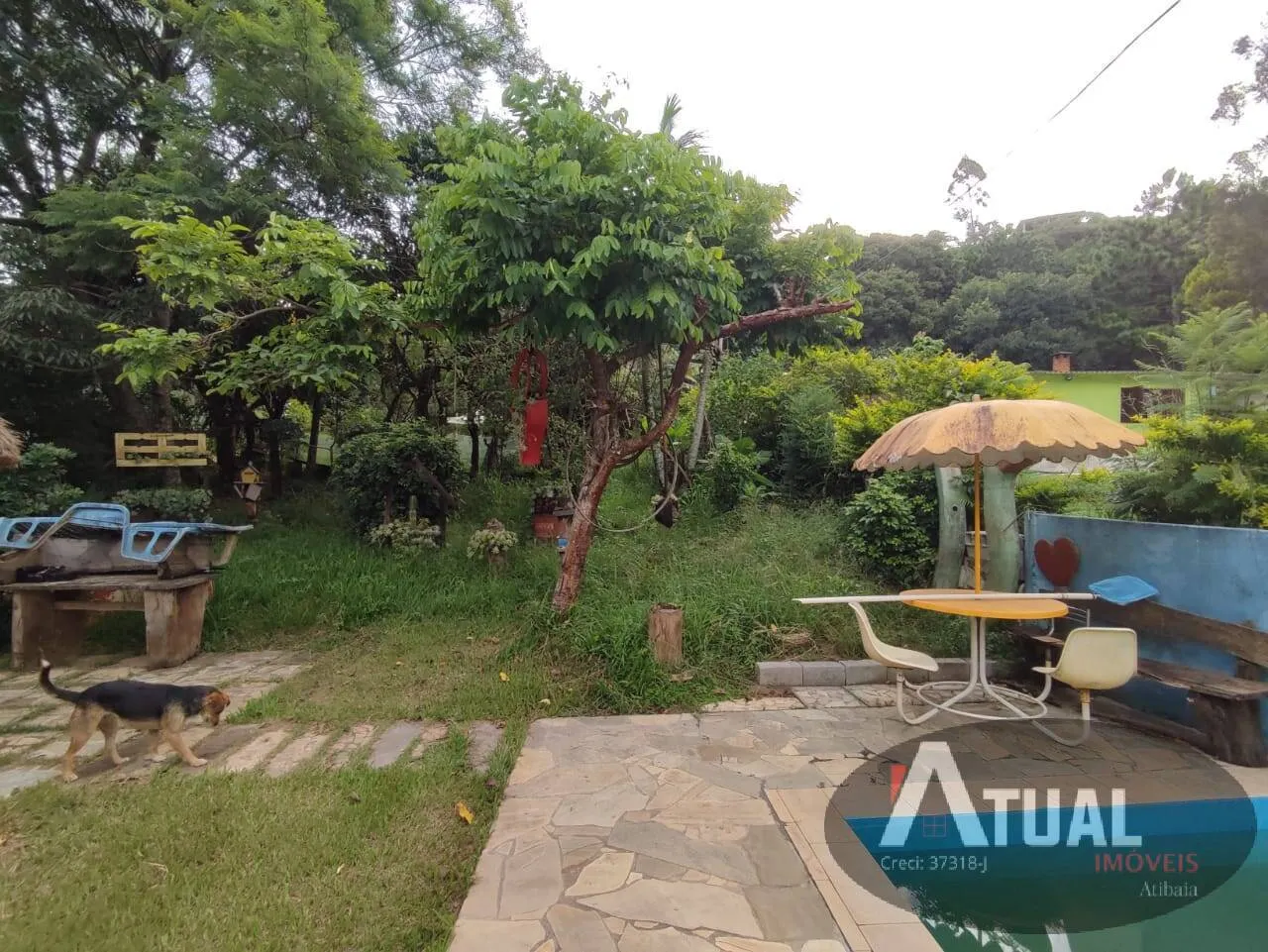 Terreno à venda de 2.335 m² em Atibaia, SP, Brasil
