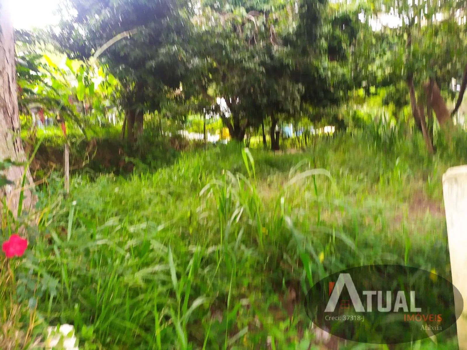 Terreno à venda de 2.335 m² em Atibaia, SP, Brasil