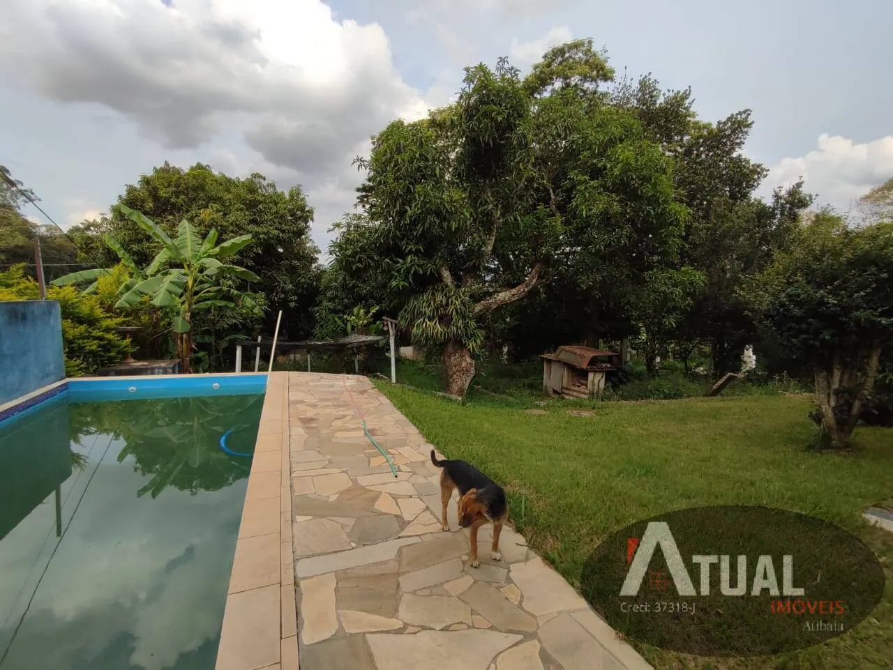 Terreno à venda de 2.335 m² em Atibaia, SP, Brasil