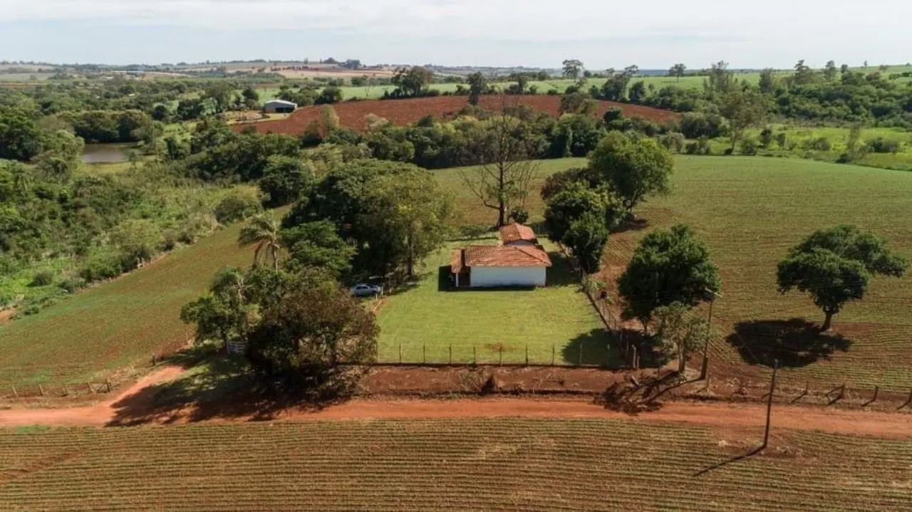 Fazenda à venda de 10 ha em Tatuí, SP, Brasil