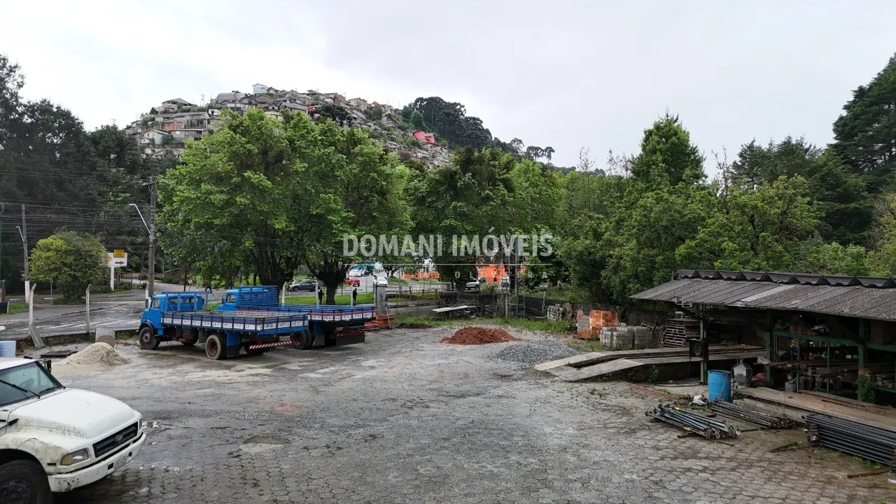 Comercial à venda de 3.600 m² em Campos do Jordão, SP, Brasil