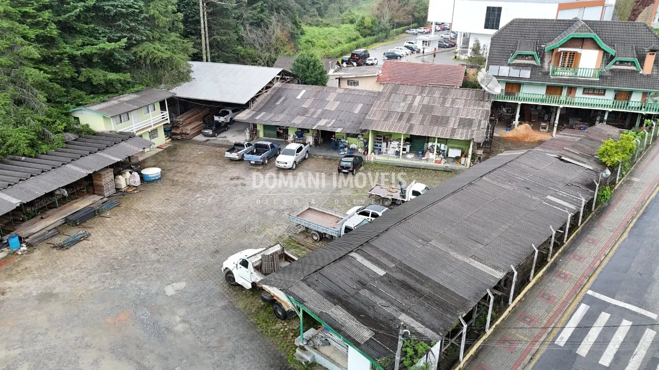 Comercial à venda de 3.600 m² em Campos do Jordão, SP, Brasil