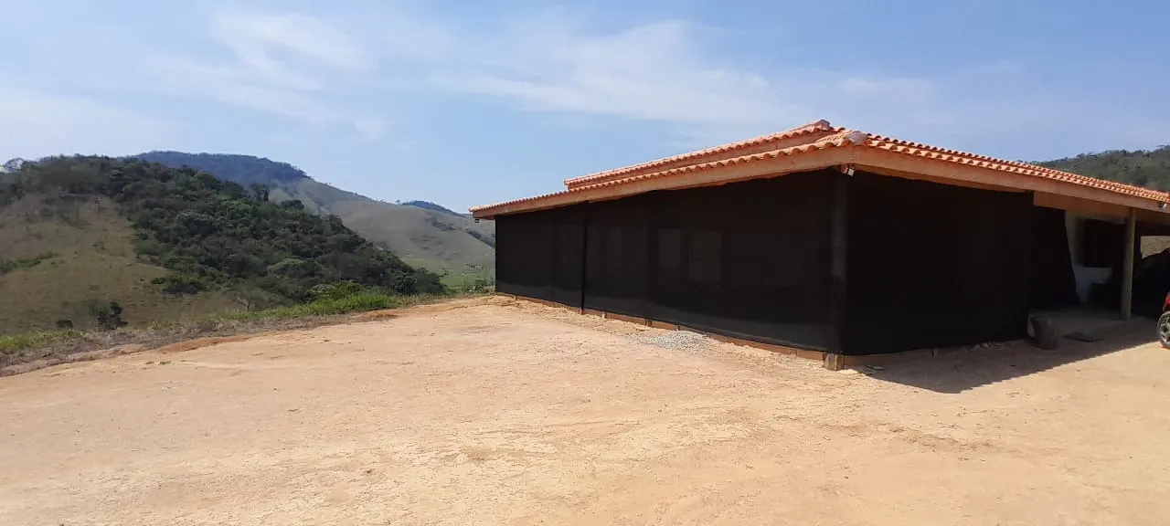 Sítio à venda de 4 ha em Paraibuna, SP, Brasil