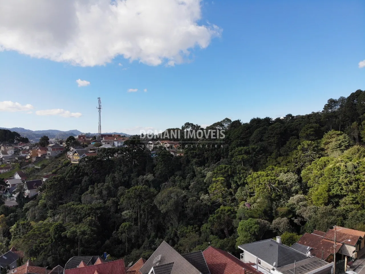 Terreno à venda de 230 m² em Campos do Jordão, SP, Brasil