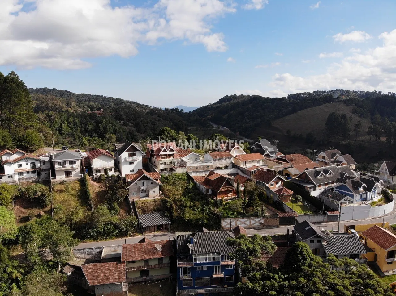 Terreno à venda de 230 m² em Campos do Jordão, SP, Brasil
