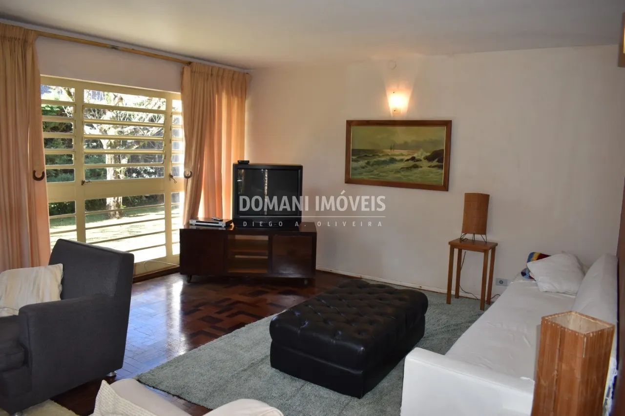 Casa à venda de 930 m² em Campos do Jordão, SP, Brasil