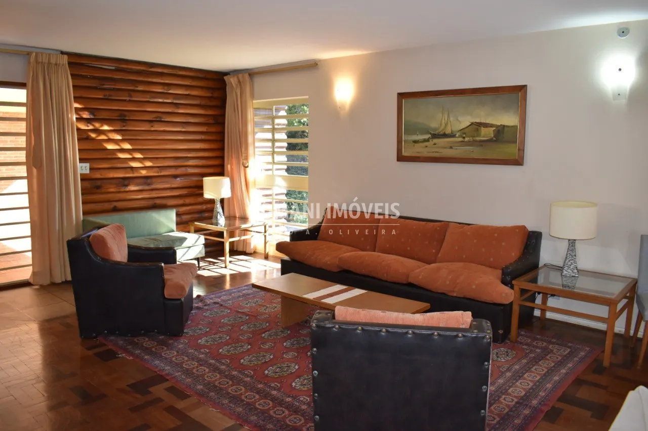 Casa à venda de 930 m² em Campos do Jordão, SP, Brasil