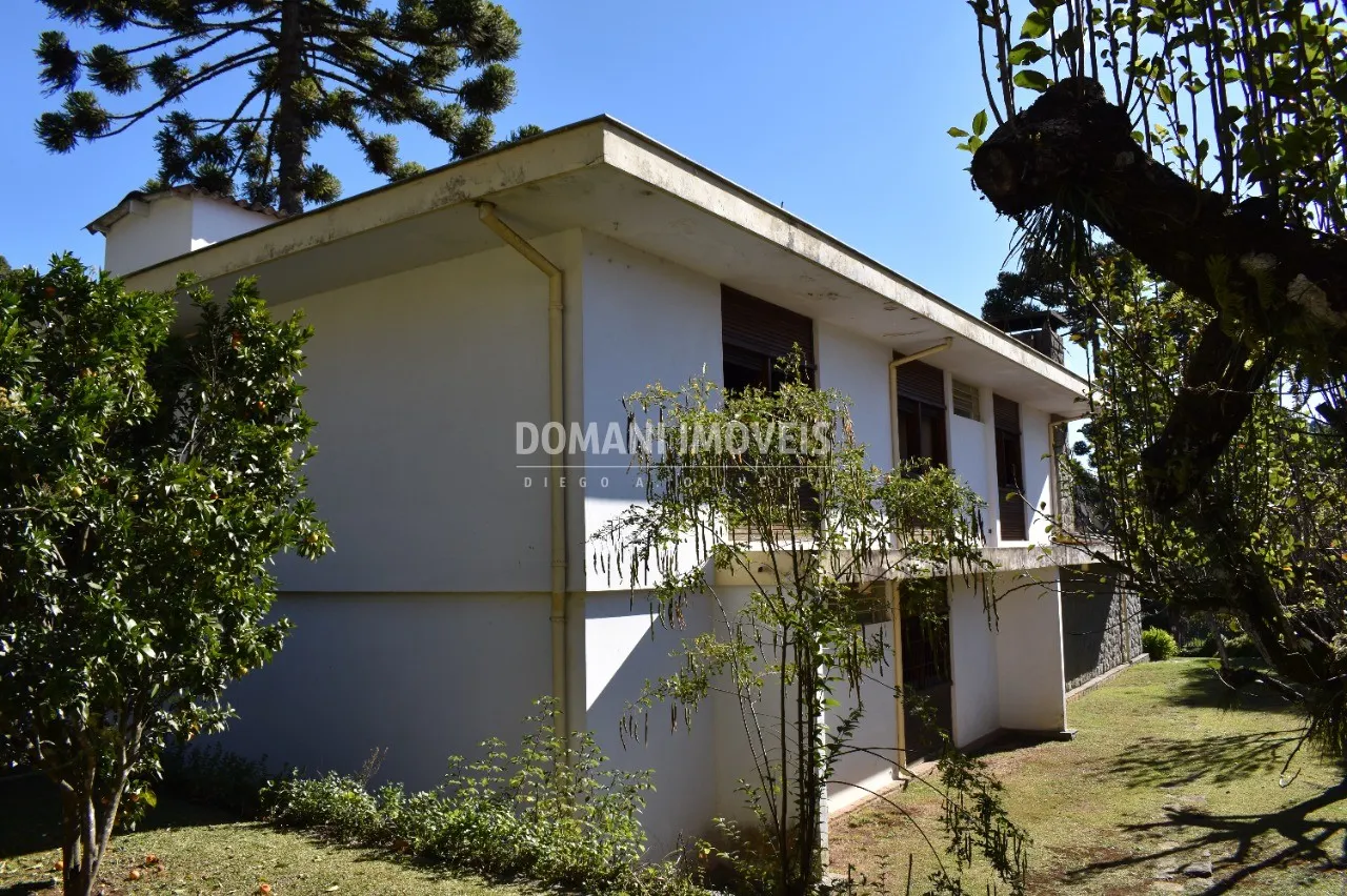 Casa à venda de 930 m² em Campos do Jordão, SP, Brasil
