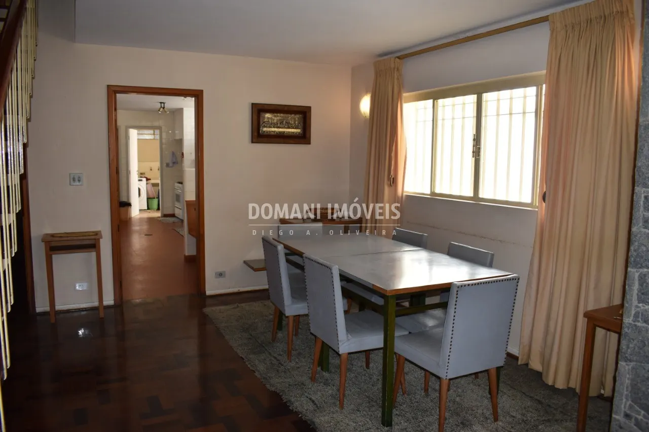 Casa à venda de 930 m² em Campos do Jordão, SP, Brasil