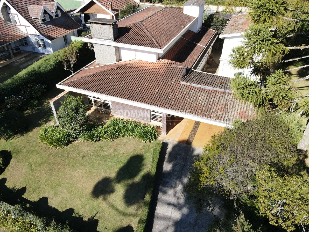Casa à venda de 930 m² em Campos do Jordão, SP, Brasil