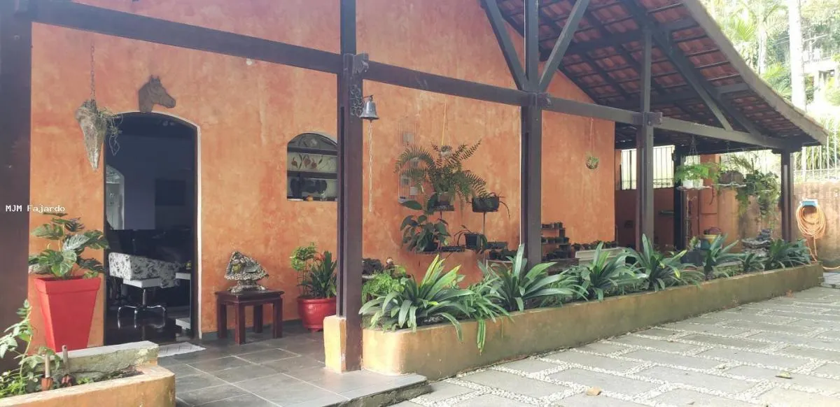 Chácara à venda de 1.800 m² em São Bernardo do Campo, SP, Brasil