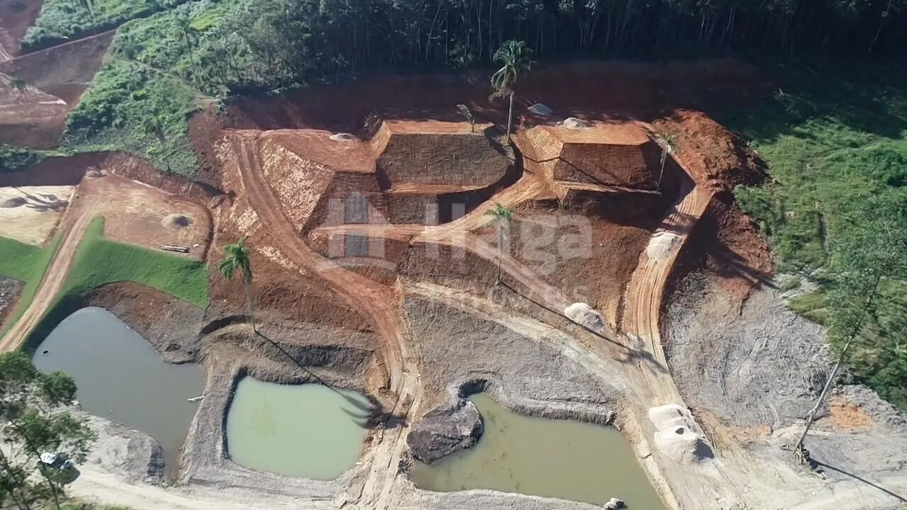 Terreno à venda de 2.300 m² em Canelinha, SC, Brasil