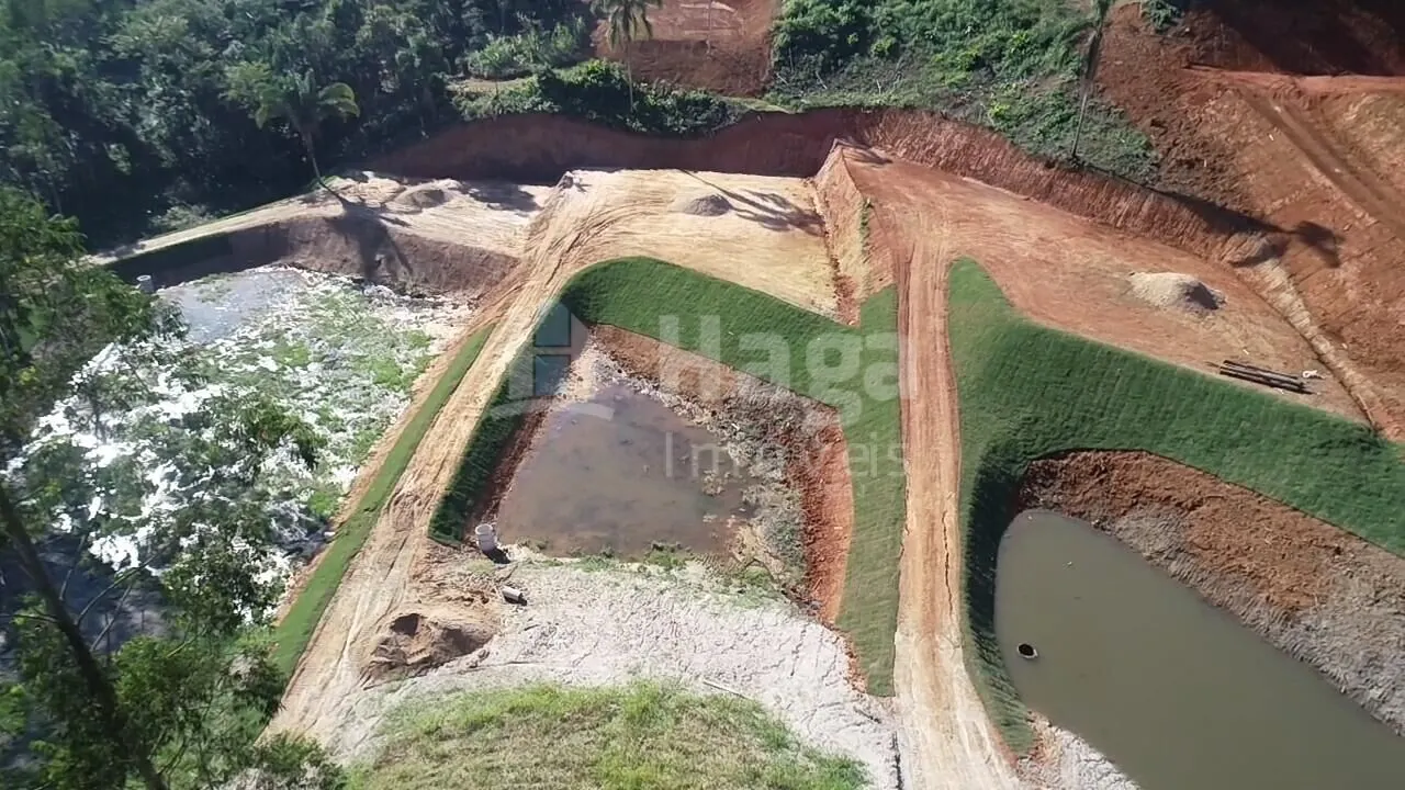 Terreno à venda de 2.300 m² em Canelinha, SC, Brasil