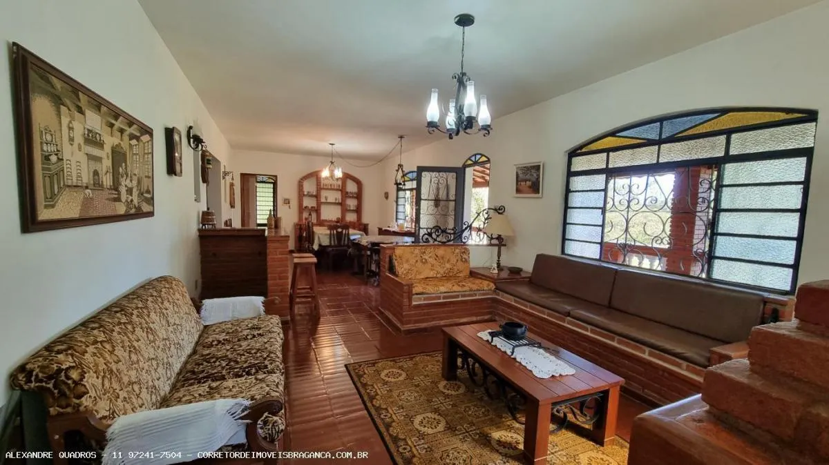 Sítio à venda de 5 ha em Vargem Grande do Sul, SP, Brasil