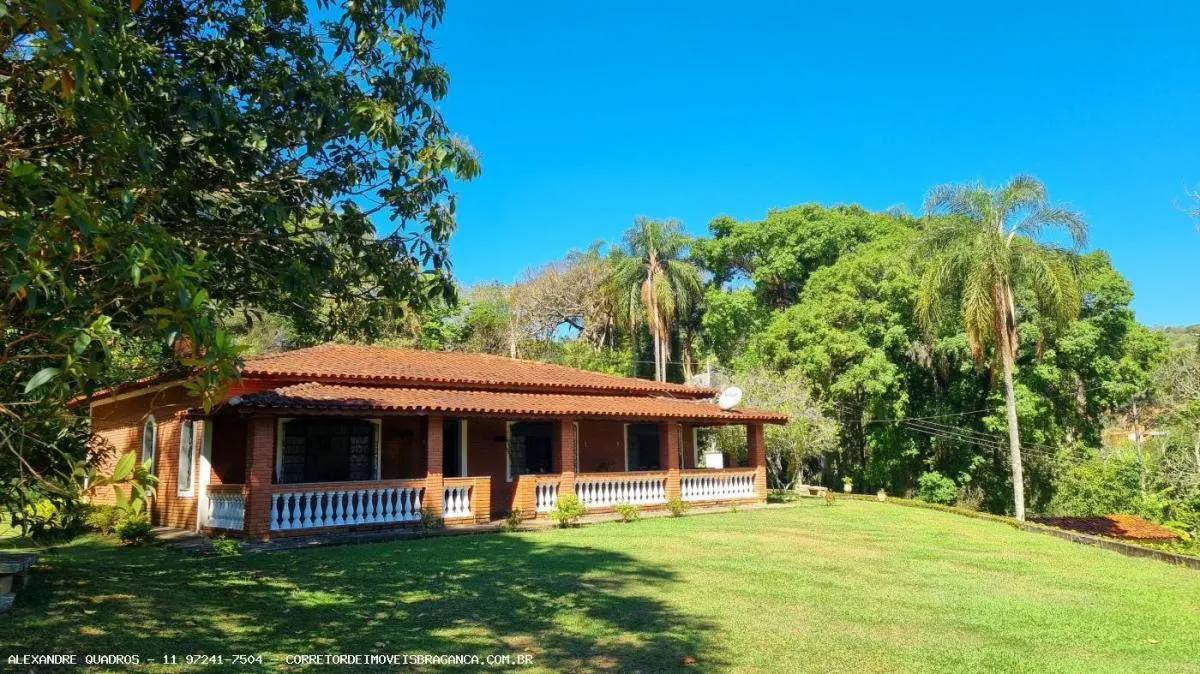 Sítio à venda de 5 ha em Vargem Grande do Sul, SP, Brasil