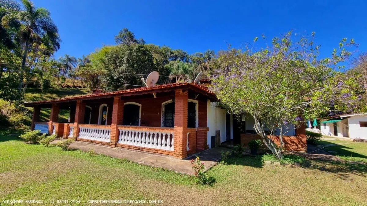 Sítio à venda de 5 ha em Vargem Grande do Sul, SP, Brasil