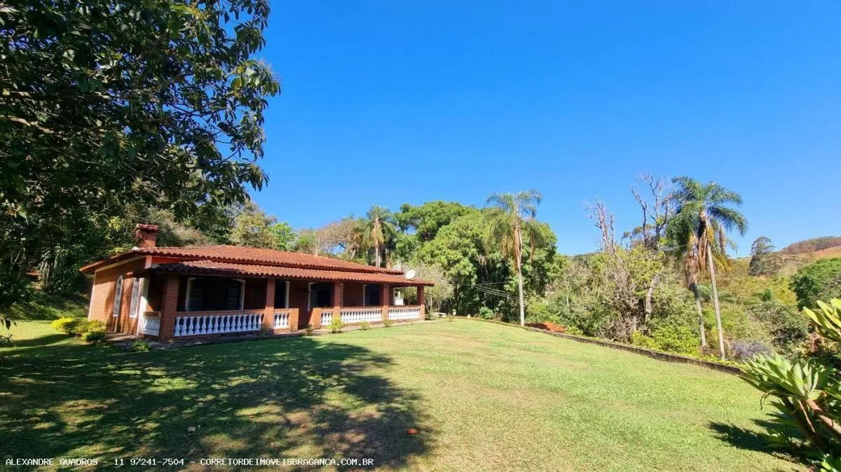 Sítio à venda de 5 ha em Vargem Grande do Sul, SP, Brasil