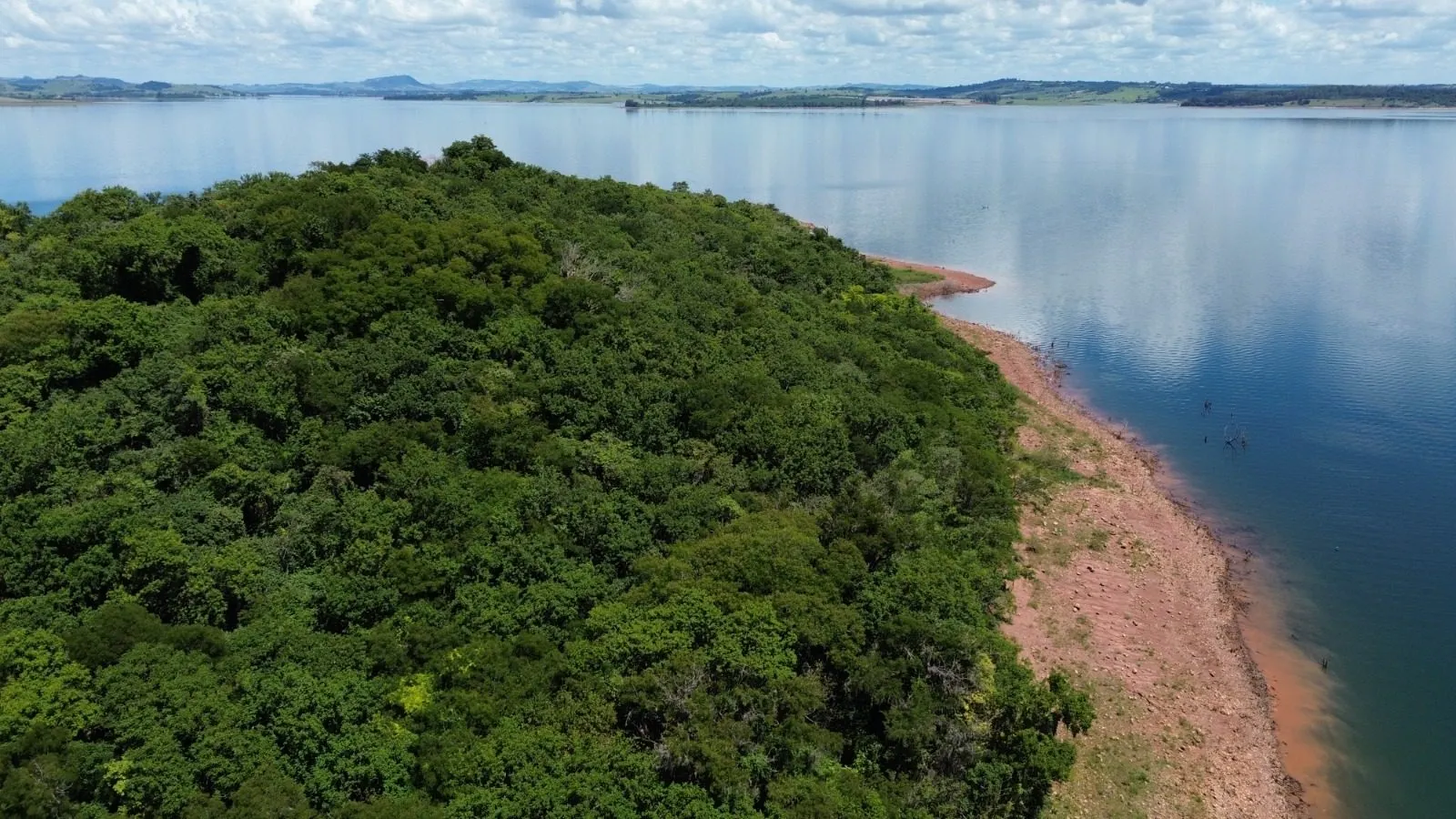 Ilha à venda de 8 ha em Fartura, SP, Brasil