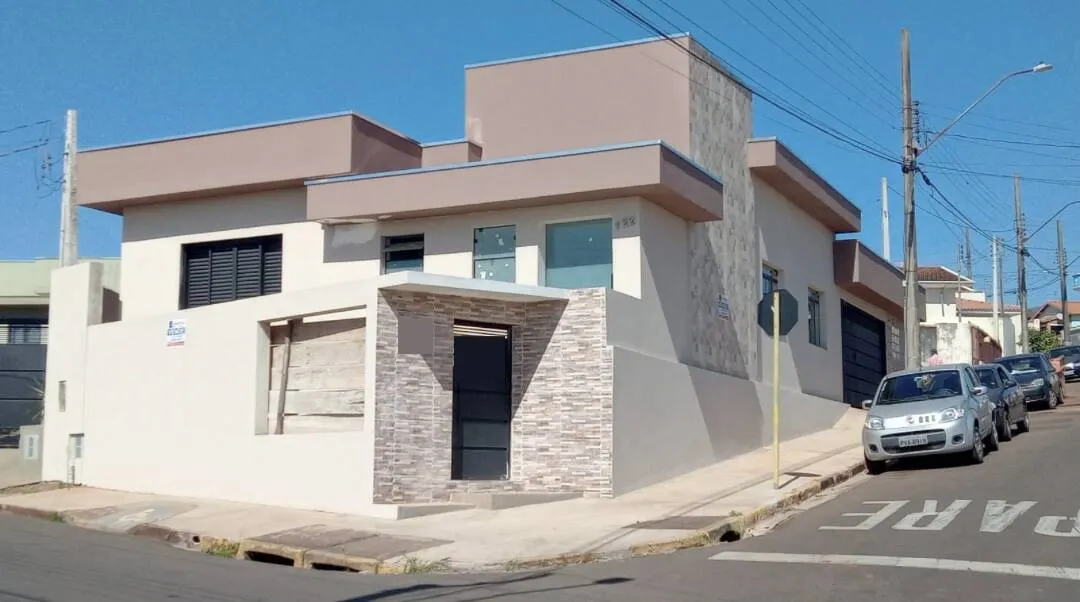 Casa à venda de 246 m² em Piraju, SP, Brasil