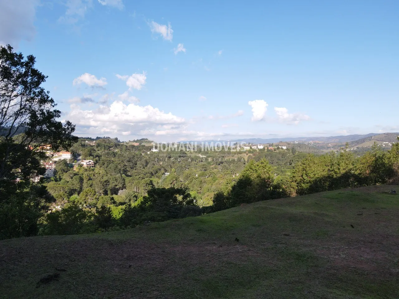 Terreno à venda de 6.150 m² em Campos do Jordão, SP, Brasil