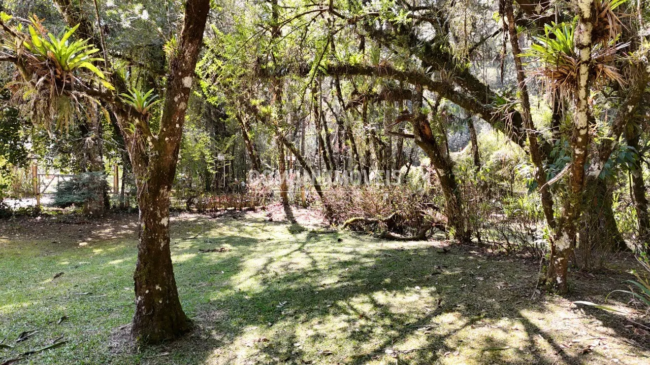 Plot for sale of 1,110 m² in Campos do Jordão, SP, Brazil
