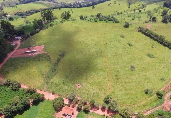 Fazenda à venda de 101 ha em Cambuquira, MG, Brasil