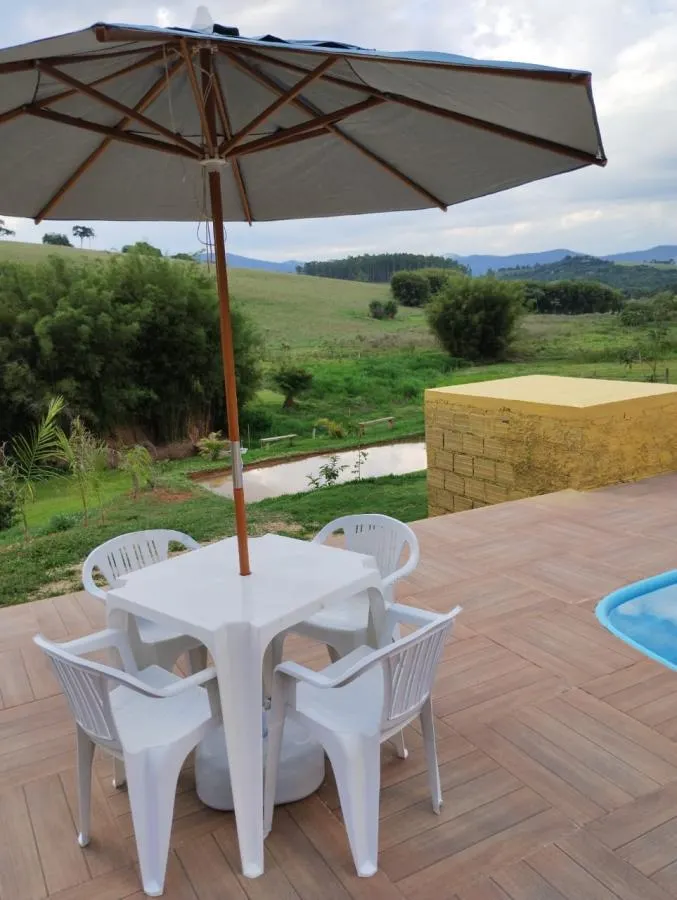 Chácara à venda de 2.000 m² em Pouso Alegre, MG, Brasil