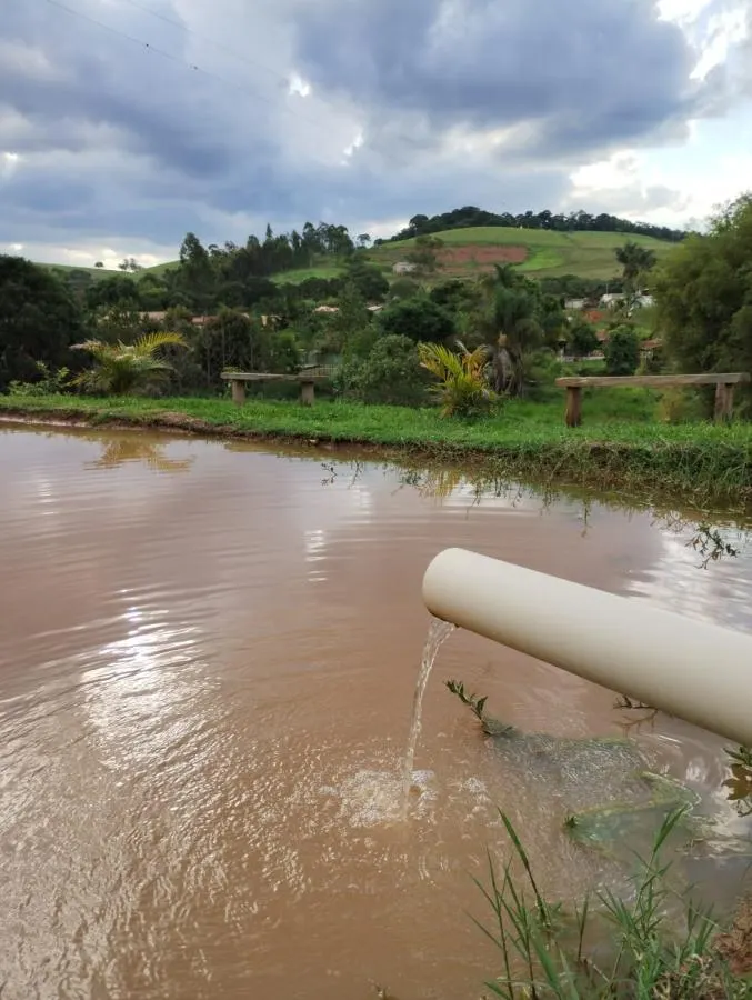 Chácara à venda de 2.000 m² em Pouso Alegre, MG, Brasil
