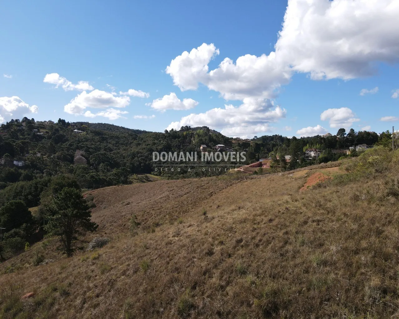Plot for sale of 2,700 m² in Campos do Jordão, SP, Brazil