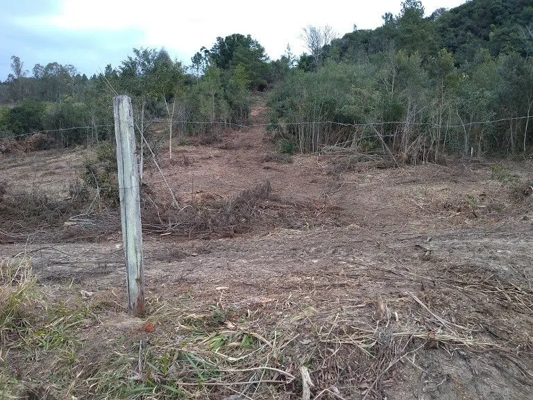Chácara à venda de 9.200 m² em Santo Antônio da Patrulha, RS, Brasil