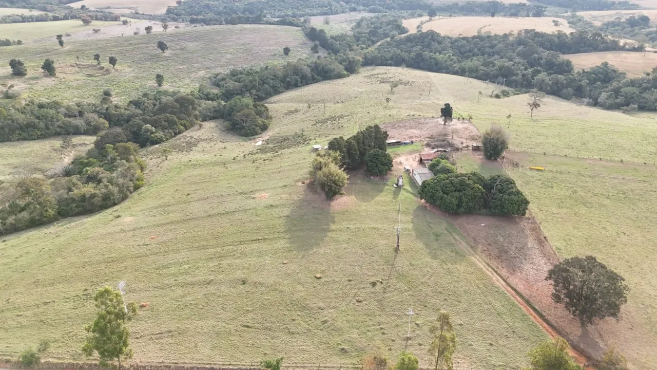 Fazenda à venda de 14 ha em São Miguel Arcanjo, SP, Brasil