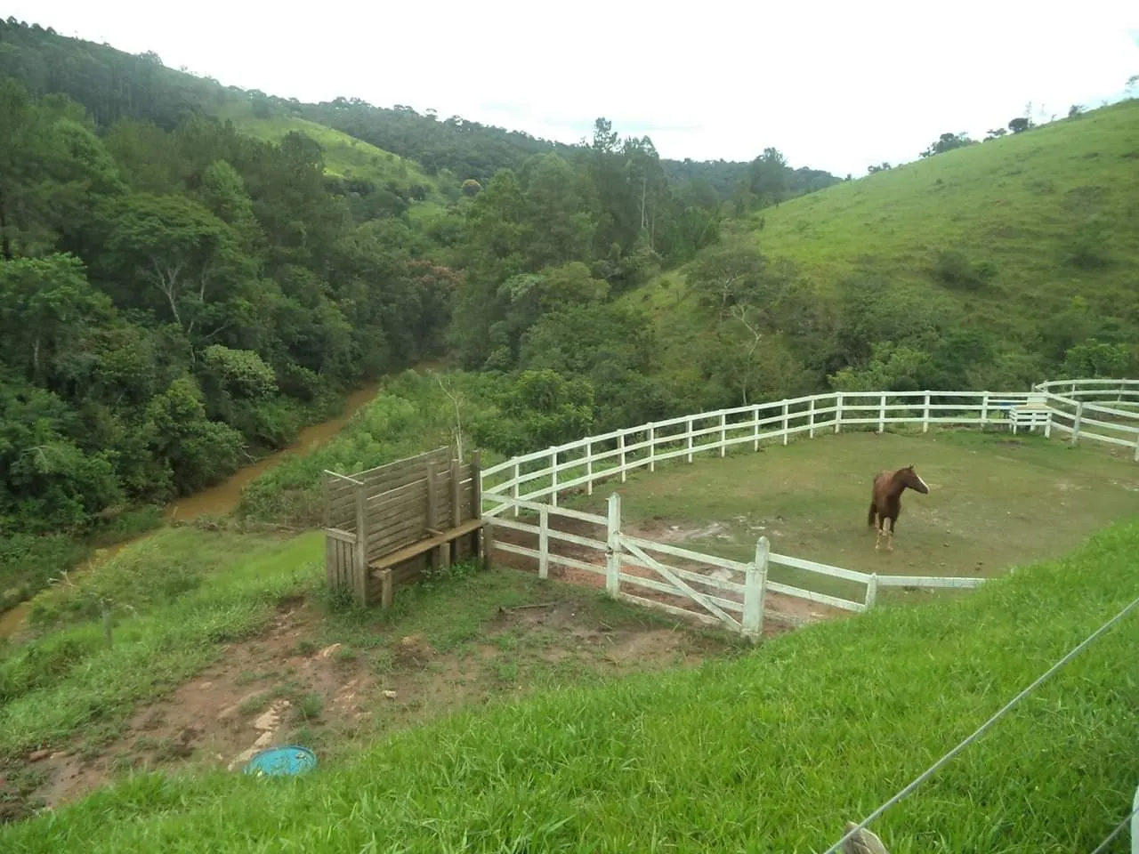 Sítio à venda de 6 ha em Guaratinguetá, SP, Brasil