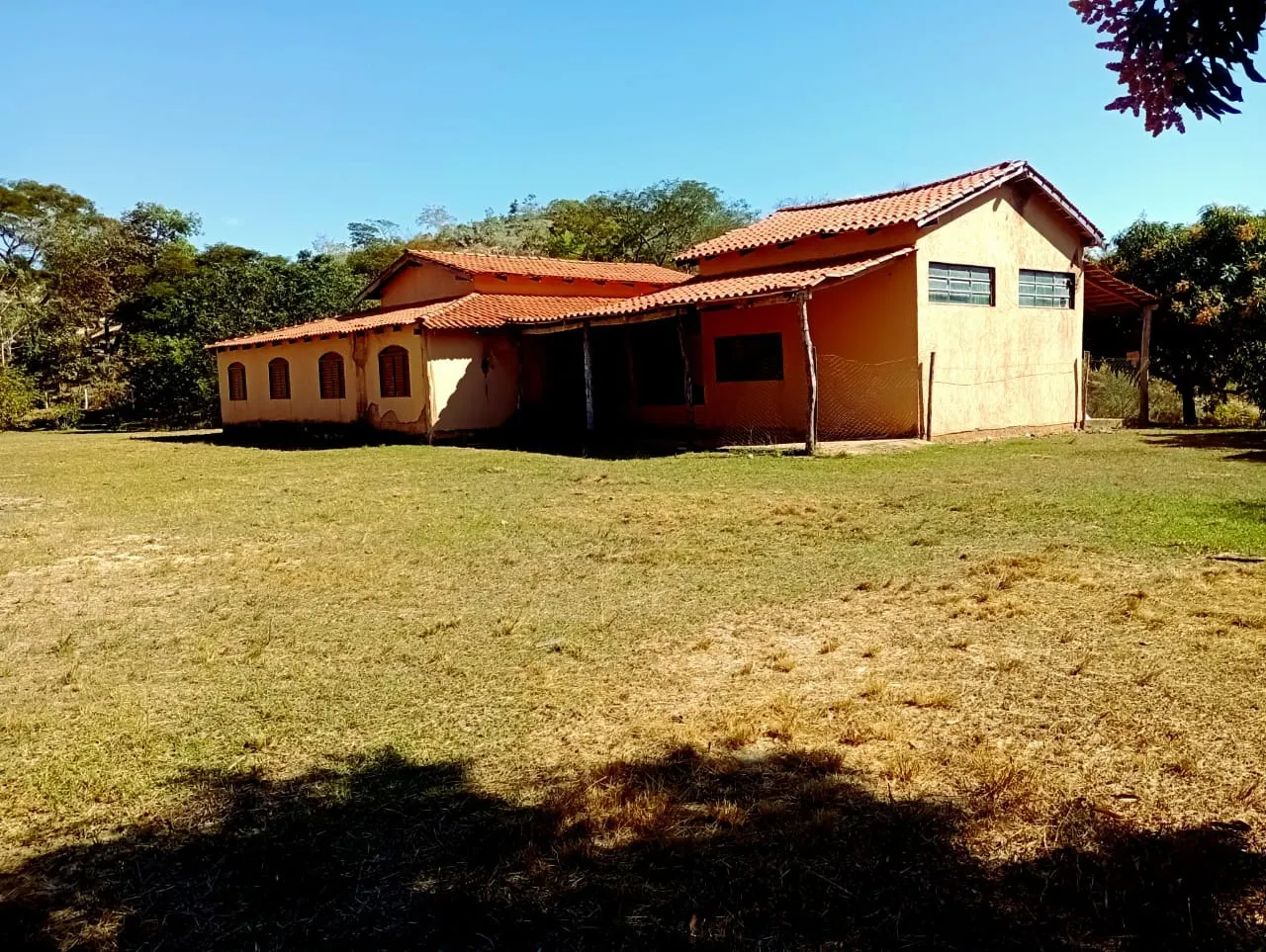 Farm for sale of 3,110 acres in Padre Bernardo, GO, Brazil