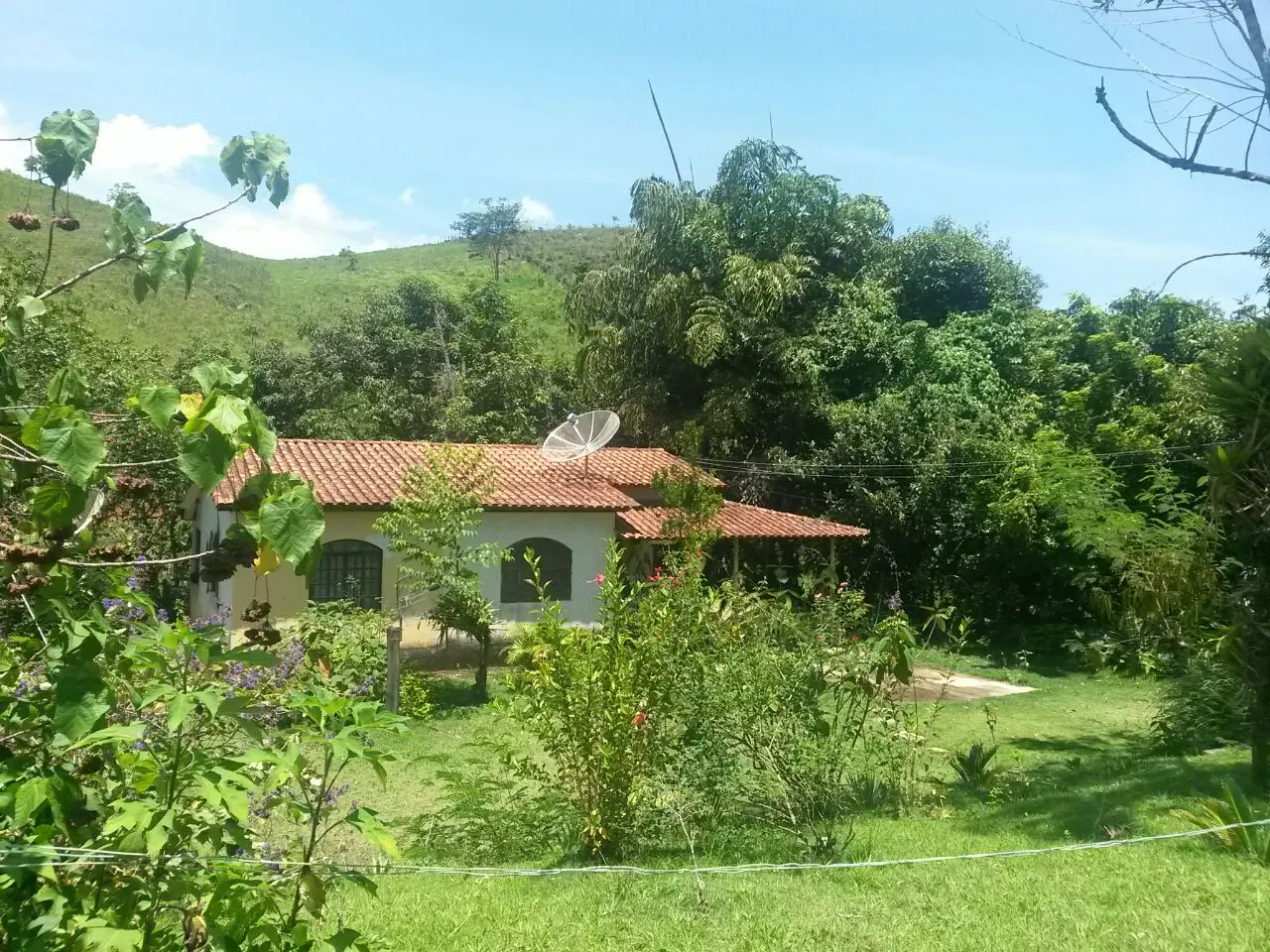 Sítio à venda de 4 ha em Barra do Piraí, RJ, Brasil