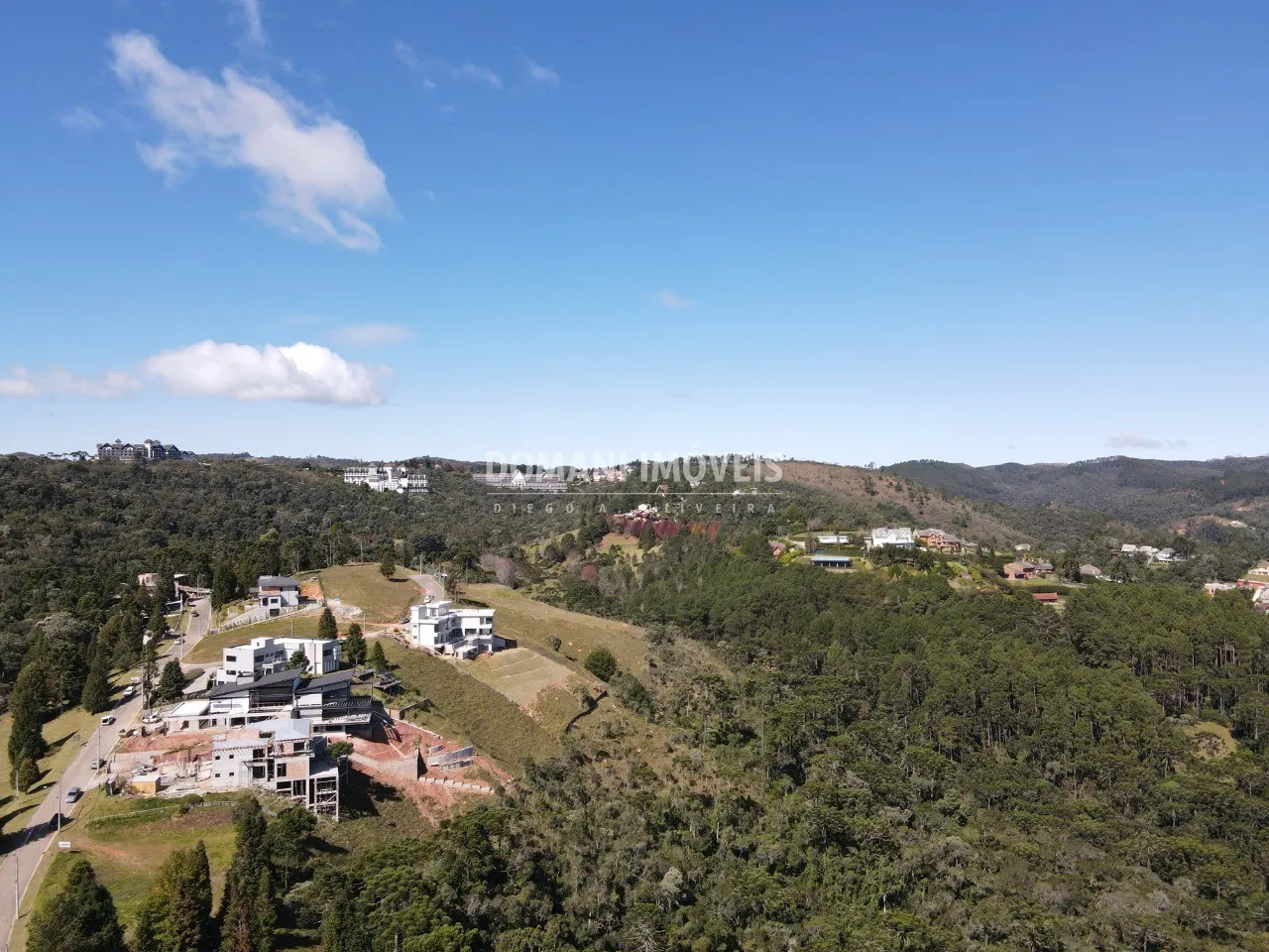 Terreno à venda de 1.300 m² em Campos do Jordão, SP, Brasil