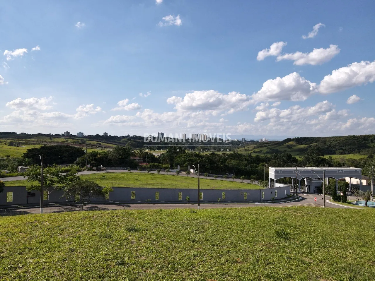 Terreno à venda de 860 m² em São José dos Campos, SP, Brasil