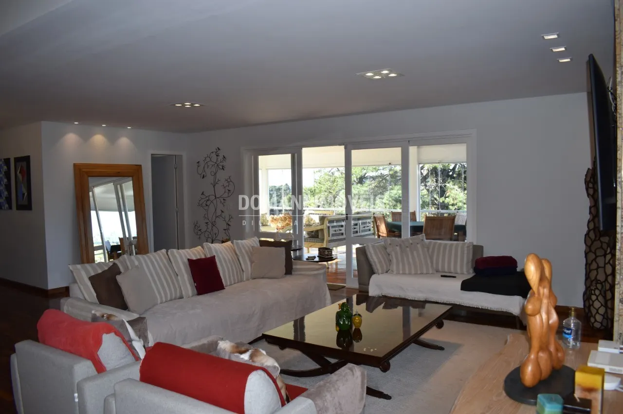 House for sale of 1,070 m² in Campos do Jordão, SP, Brazil