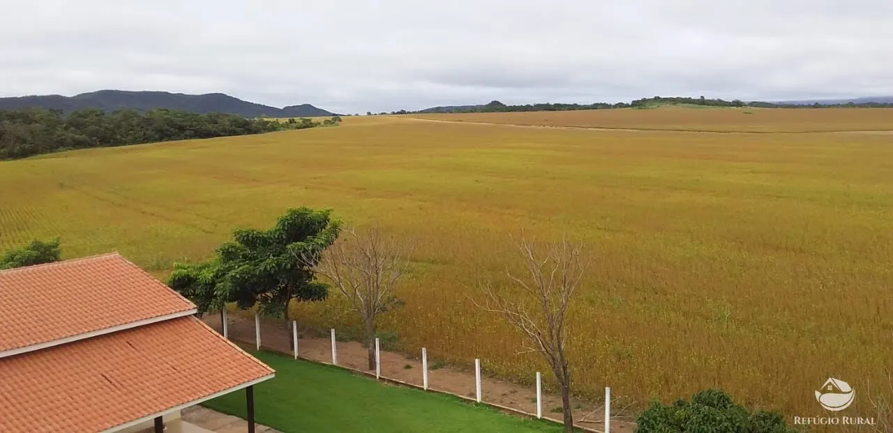 Fazenda à venda de 1.090 ha em Planalto da Serra, MT, Brasil