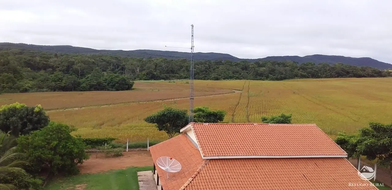 Fazenda à venda de 1.090 ha em Planalto da Serra, MT, Brasil